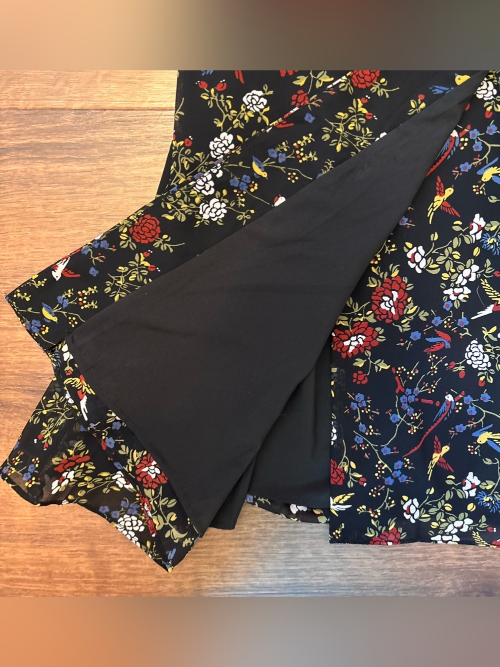 Madewell Medium Sheer-Sleeve Ruffled Wrap Dress in Finch Floral Black - Picture 4 of 6